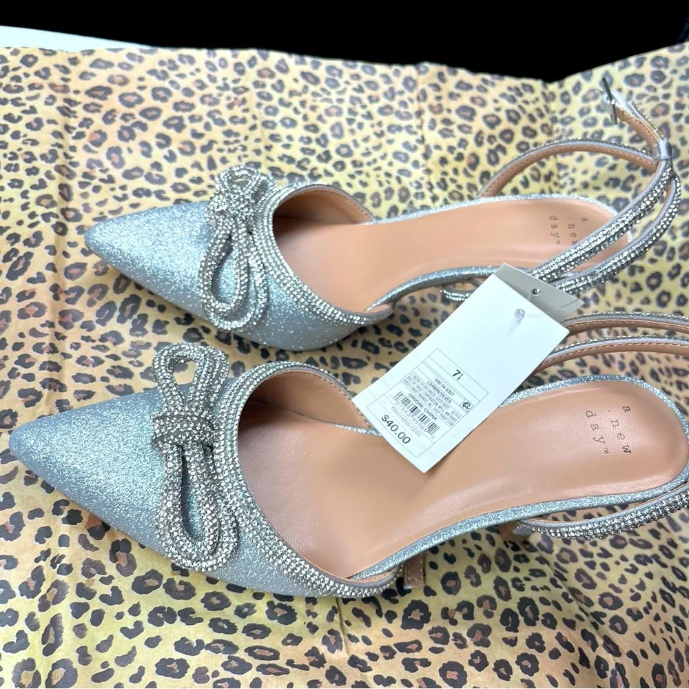 NEW Rhinestone Heels - Picture 4 of 9